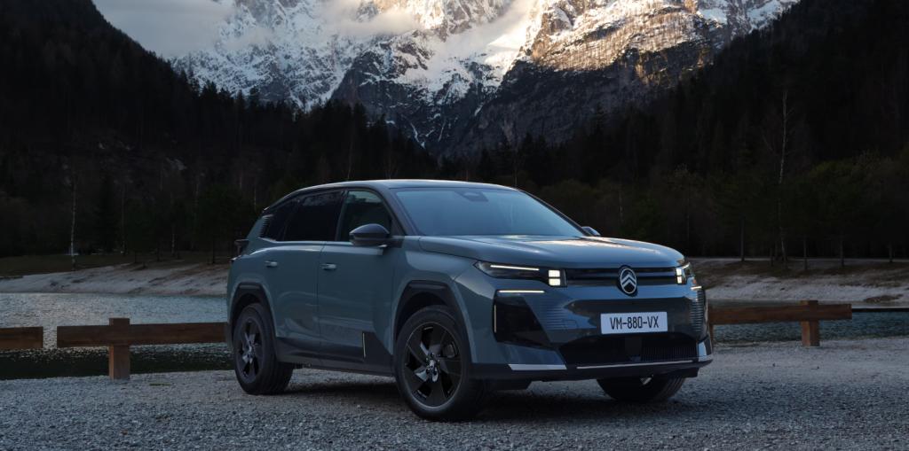 NEW C5 AIRCROSS HYBRID Debut !!