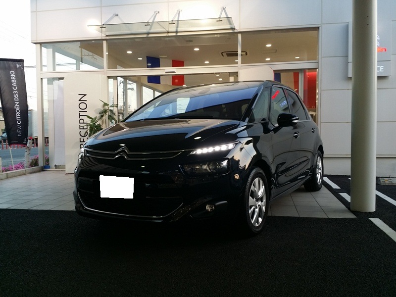 5Seater C4 Picasso 試乗車届きました。